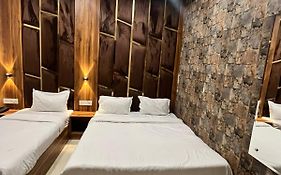 Hotel Gs Grand Amritsar